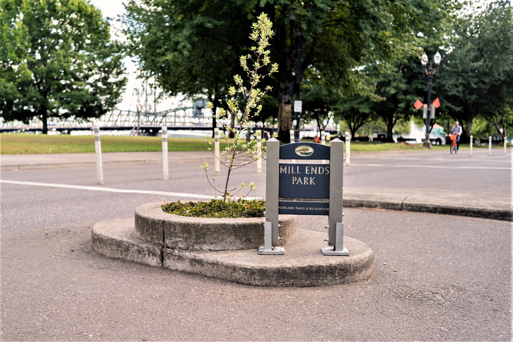 Mill Ends Park