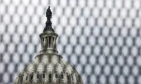 Bill Banning Members of Congress and SCOTUS From Stock Trading Takes Shape