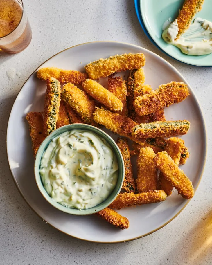 An impossibly crispy, crunchy exterior without deep-frying? Yes please. (Joe Lingeman/TNS)