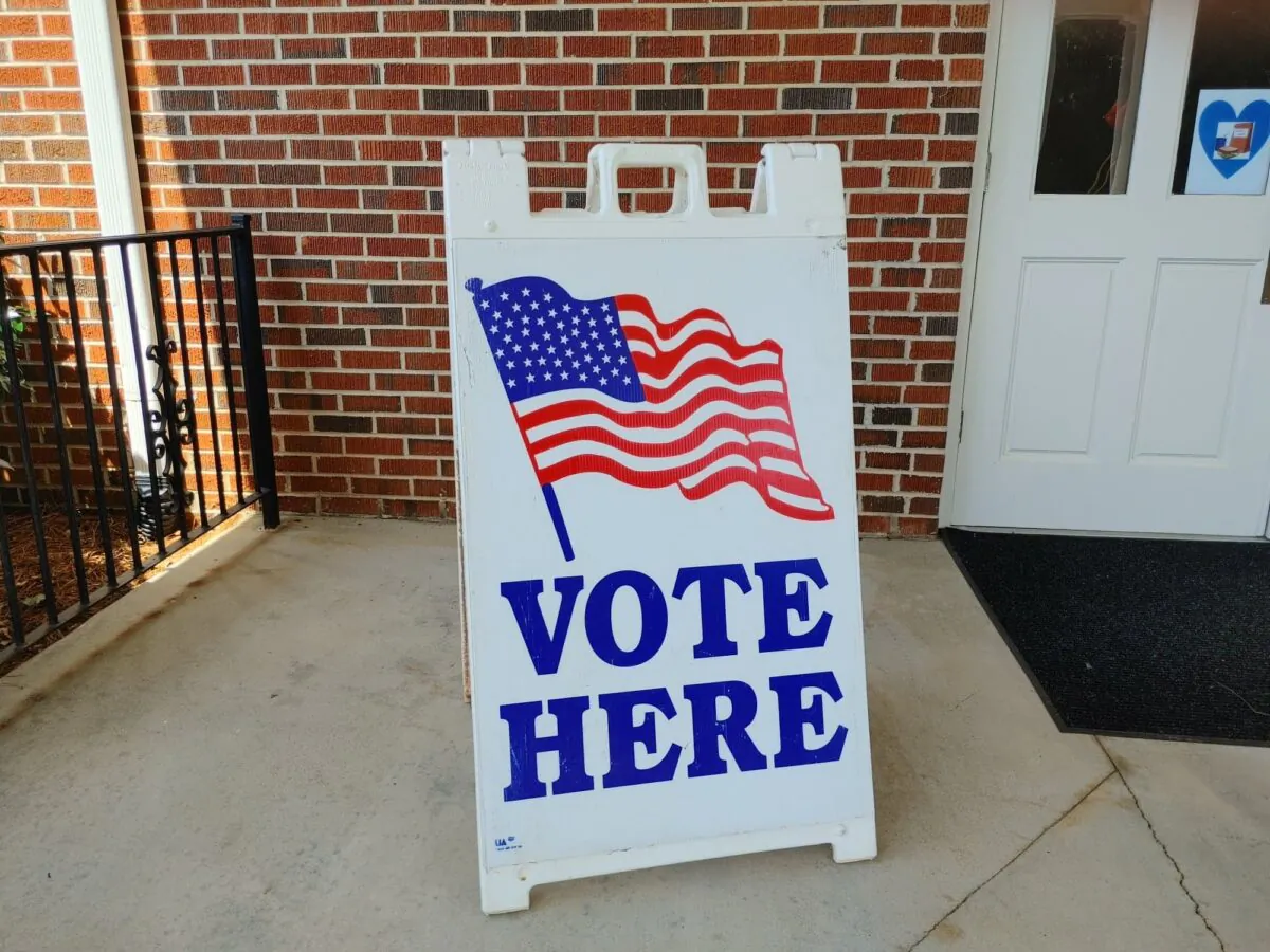 Voters in Georgia's 10th Congressional District headed to the polls on June 21 for the GOP runoff. (Jeff Louderback/Epoch Times)