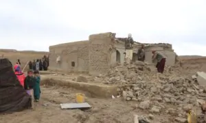 Earthquake Kills Over 1,000 People in Afghanistan; Plane Catches Fire After Landing at Miami Airport | NTD Daybreak