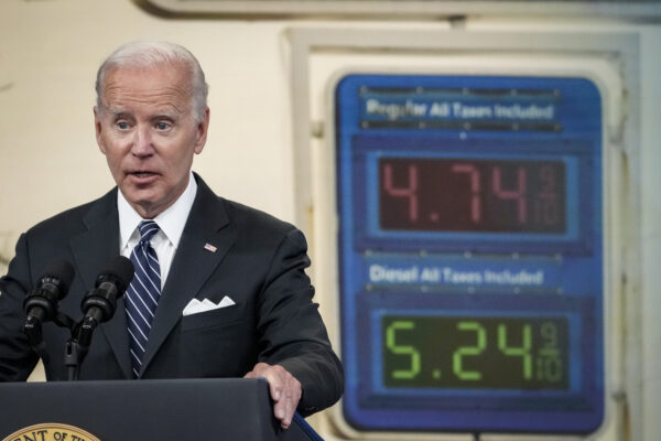 Biden to Urge Congress for Gas Tax Suspension; Senate Advances Gun Control Bill