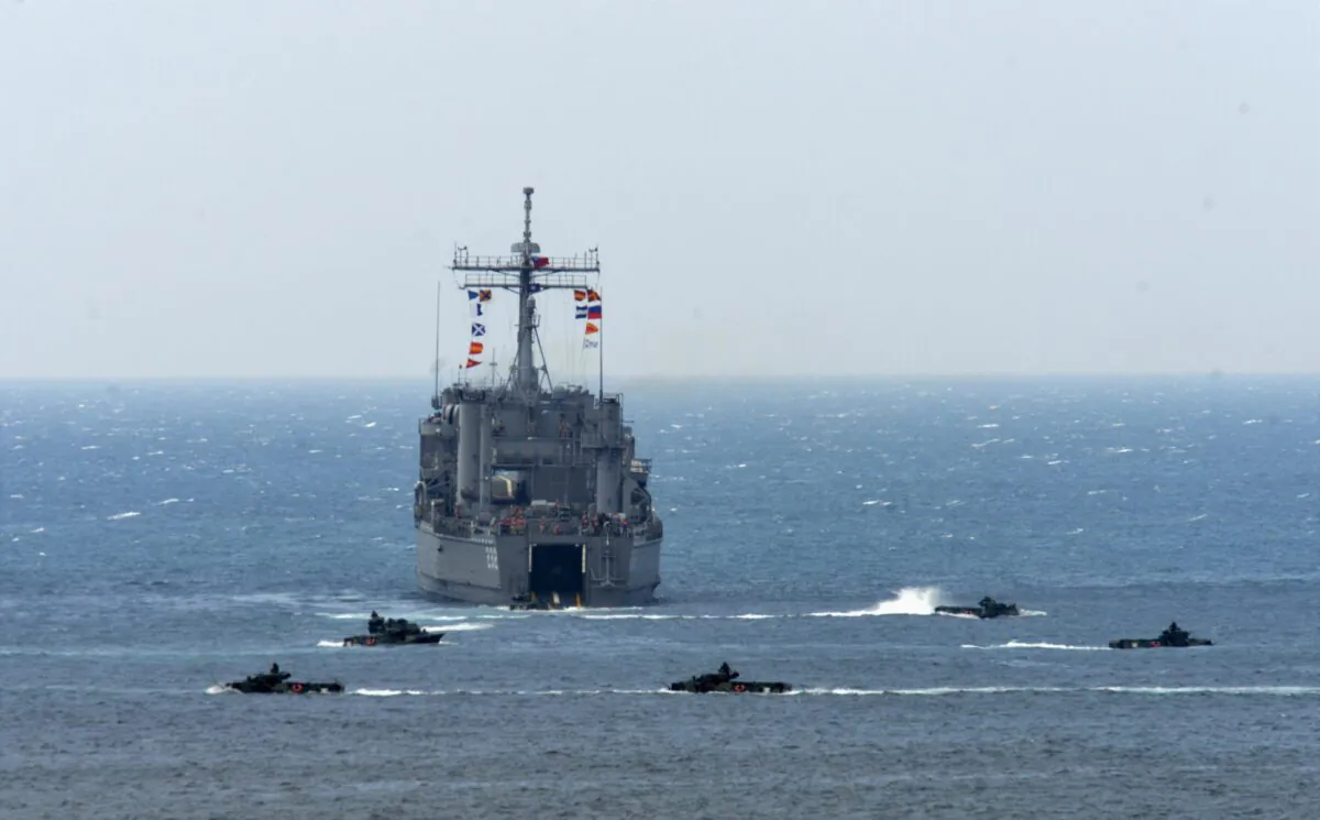 Taiwan forces conduct live-fire war games in its biggest annual military exercise presided by President Tsai Ing-wen on May 25, 2017, as the island faces a growing threat from its cross-strait rival China. (Sam Yeh/AFP via Getty Images)