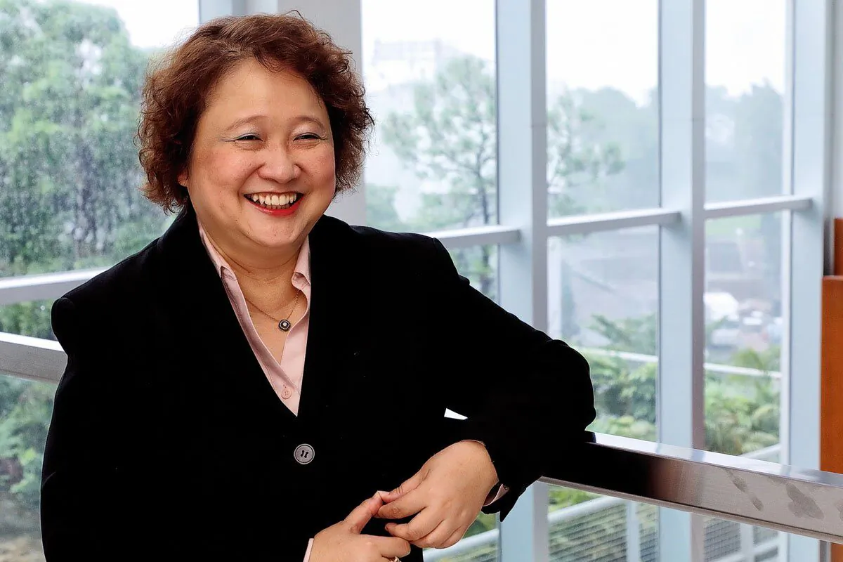 Kwan Mei-bo, Director of the Institute of Space and Earth Information Science at CUHK and Choh-Ming Professor of Geography and Resource Management, has been awarded the James R. Anderson Medal of Honor for Applied Geography. (website of CUHK)
