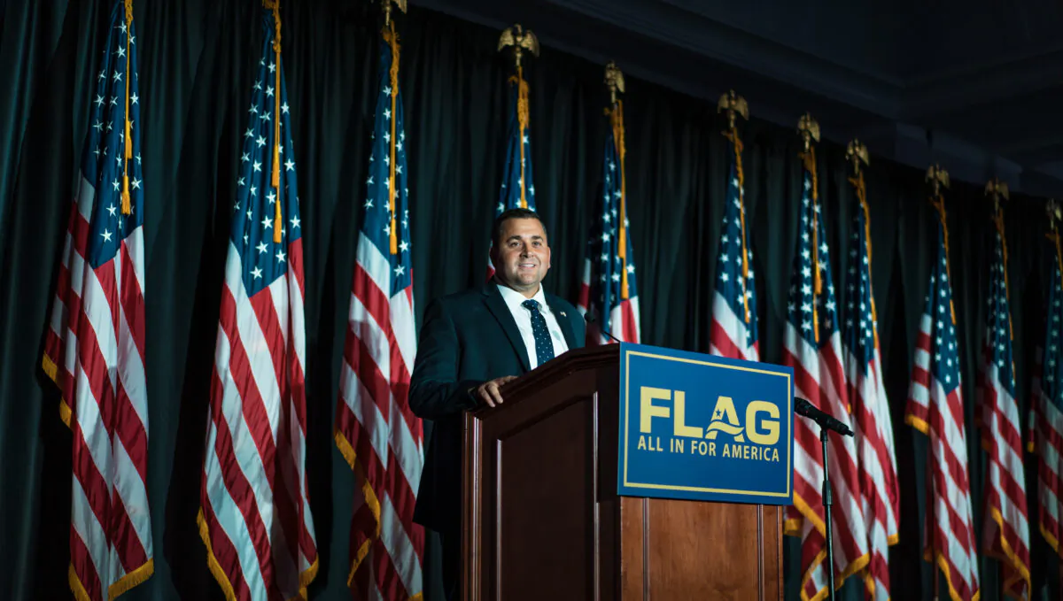 Nick Adams addresses the
FLAG Gala featuring keynote speaker actor Dennis Quaid, in Key Biscayne, Fla. (Tex Fischer / H&F Strategies)