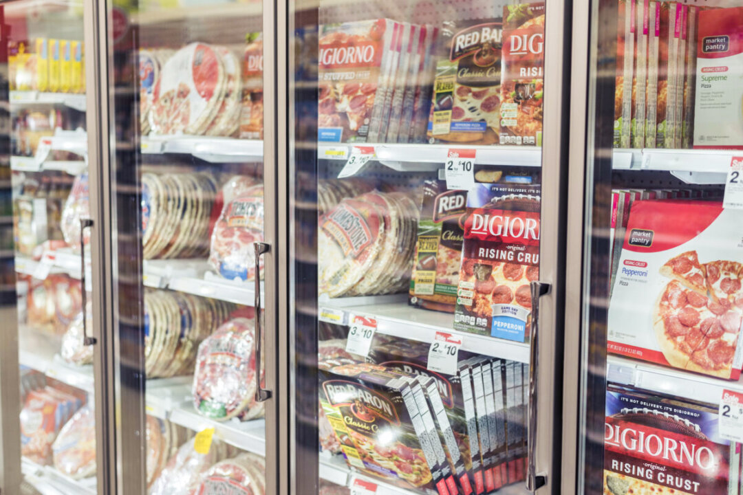 For most individuals, food, mostly processed food, is a main source of aluminum exposure and may contribute as much as 95 percent of aluminum concentration in the body. Cheese tested from frozen pizzas had as much as 14 mg of aluminum per serving. (Ben Harding/Shutterstock)