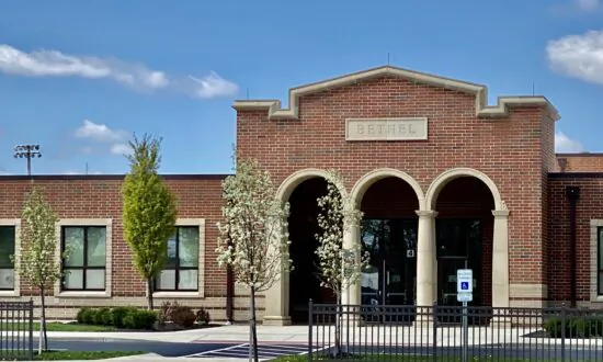 Ohio Judge to Consider Removing School Board Members Who Backed Unisex Bathroom at K-12 School