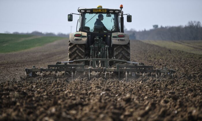 Farmers Plan Protests Against Inheritance Tax Changes