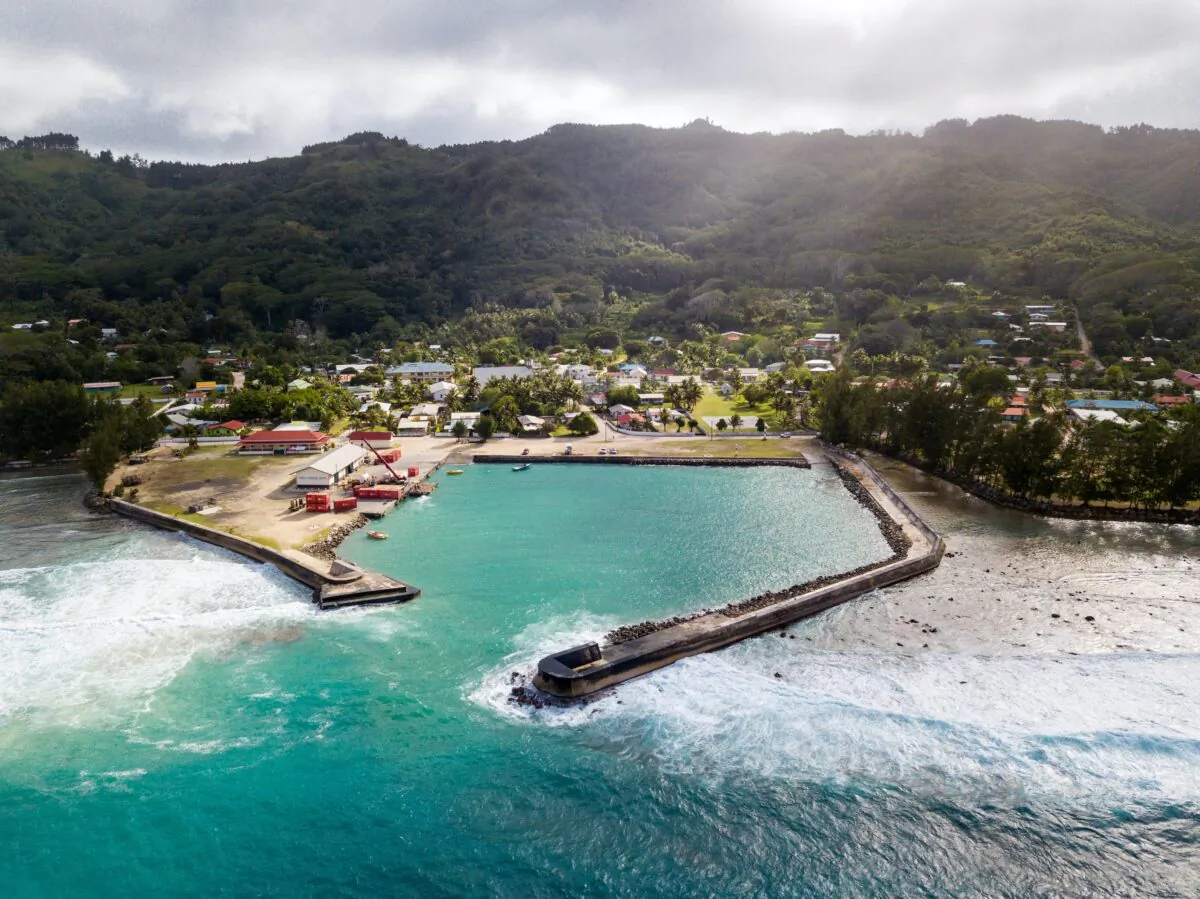 The port and village of Moerai, Rurutu Island, Austral islands Tubuai Islands, French Polynesia. (Dreamstime/TNS)