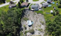 Saguenay, Que, Renews State of Emergency for Neighbourhood Facing Landslide Threat