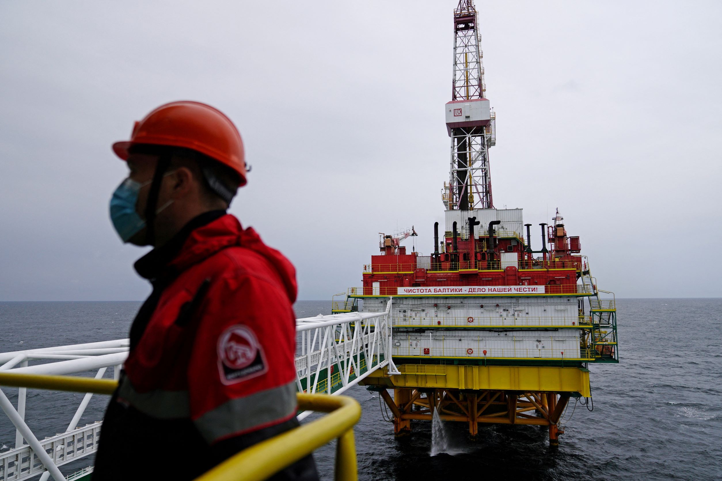 Goldman Sachs Analyst: 'Incredibly Bullish' on Oil, Upside Risk is 'Tremendously High' - Vimarsana News