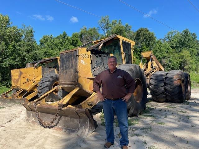 'More Shutdowns Will Follow': North Carolina Logging Company Closes Due to Skyrocketing Fuel Costs - Vimarsana News