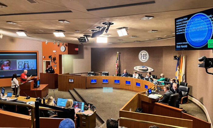 The Huntington Beach City Council in Huntington Beach, Calif., on June 21, 2022. (Julianne Foster/The Epoch Times)