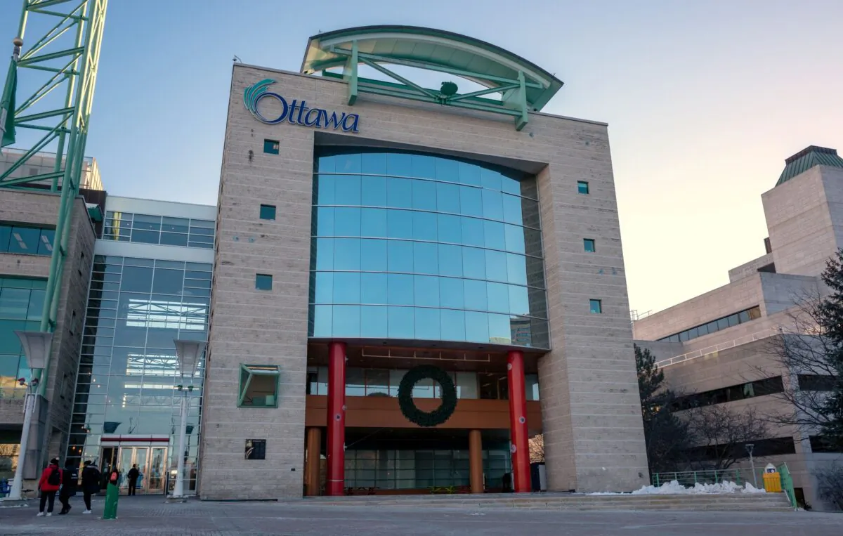 The main entrance to Ottawa City Hall on Jan. 8, 2021. (Colin Temple/Shutterstock)
