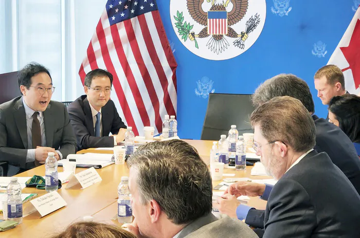 South Korea's Second Vice Foreign Minister Lee Do-hoon (L) and Ryu Peob-min (2nd from L), a trade ministry director, attend an inaugural meeting of the Minerals Security Partnership (MSP) in Toronto, Canada, on June 14, 2022 (Courtesy of the South Korean trade ministry).