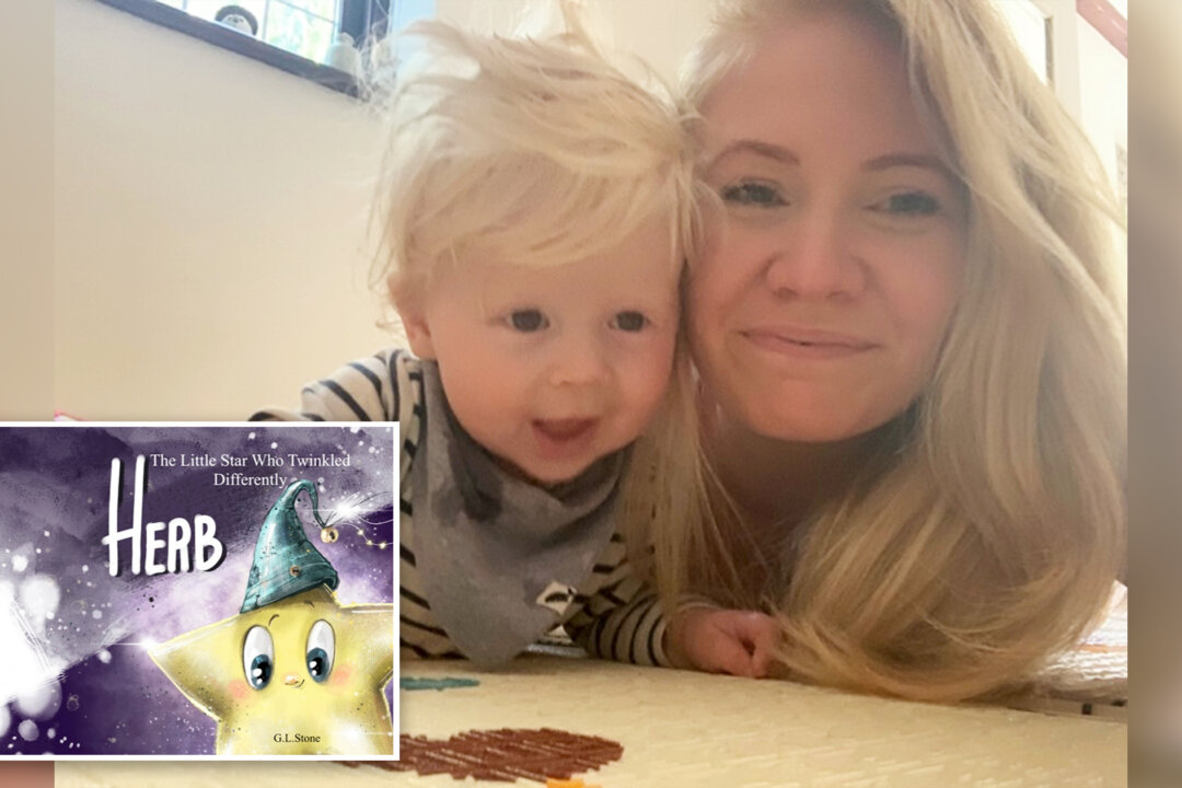 Baby With Snow-White Hair Develops Vision Disability, Mom Pens Kids' Book to Tell His Special Story | The Epoch Times