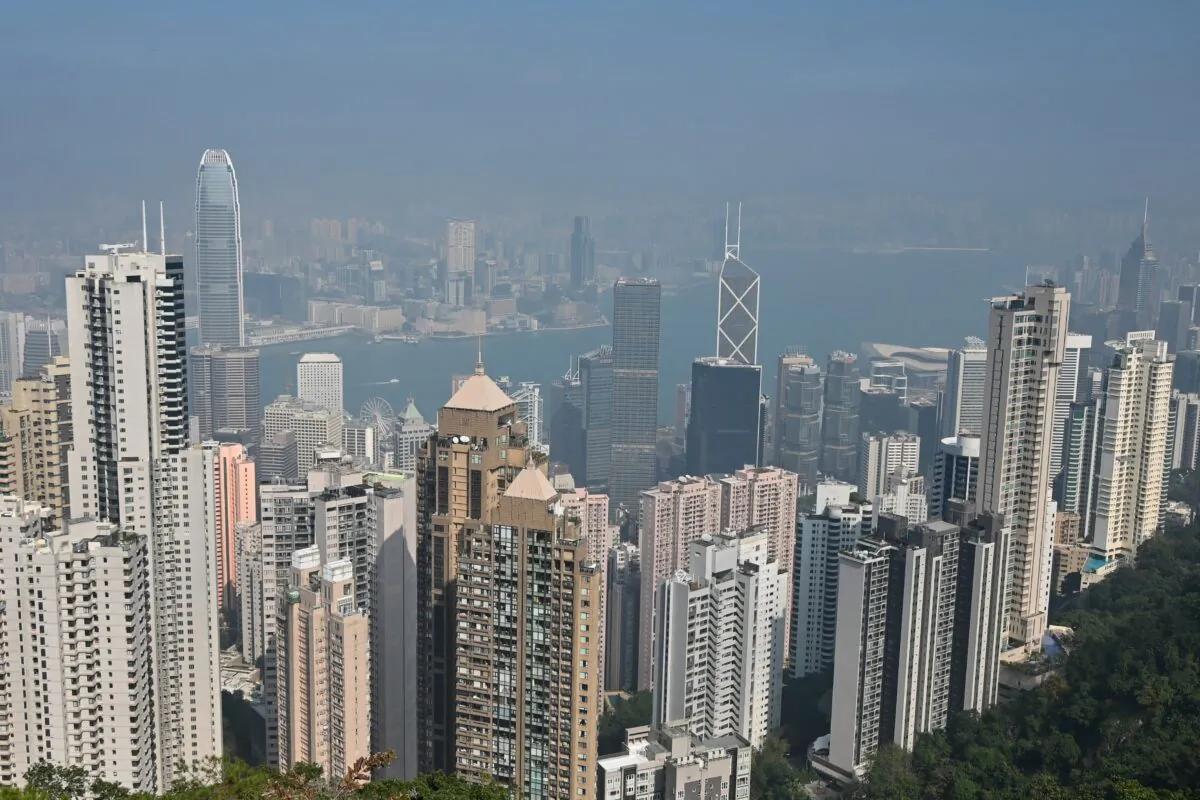 A veil of smog hanging over the Hong Kong skyline on Dec. 29, 2021. (Peter Parks/AFP via Getty Images)