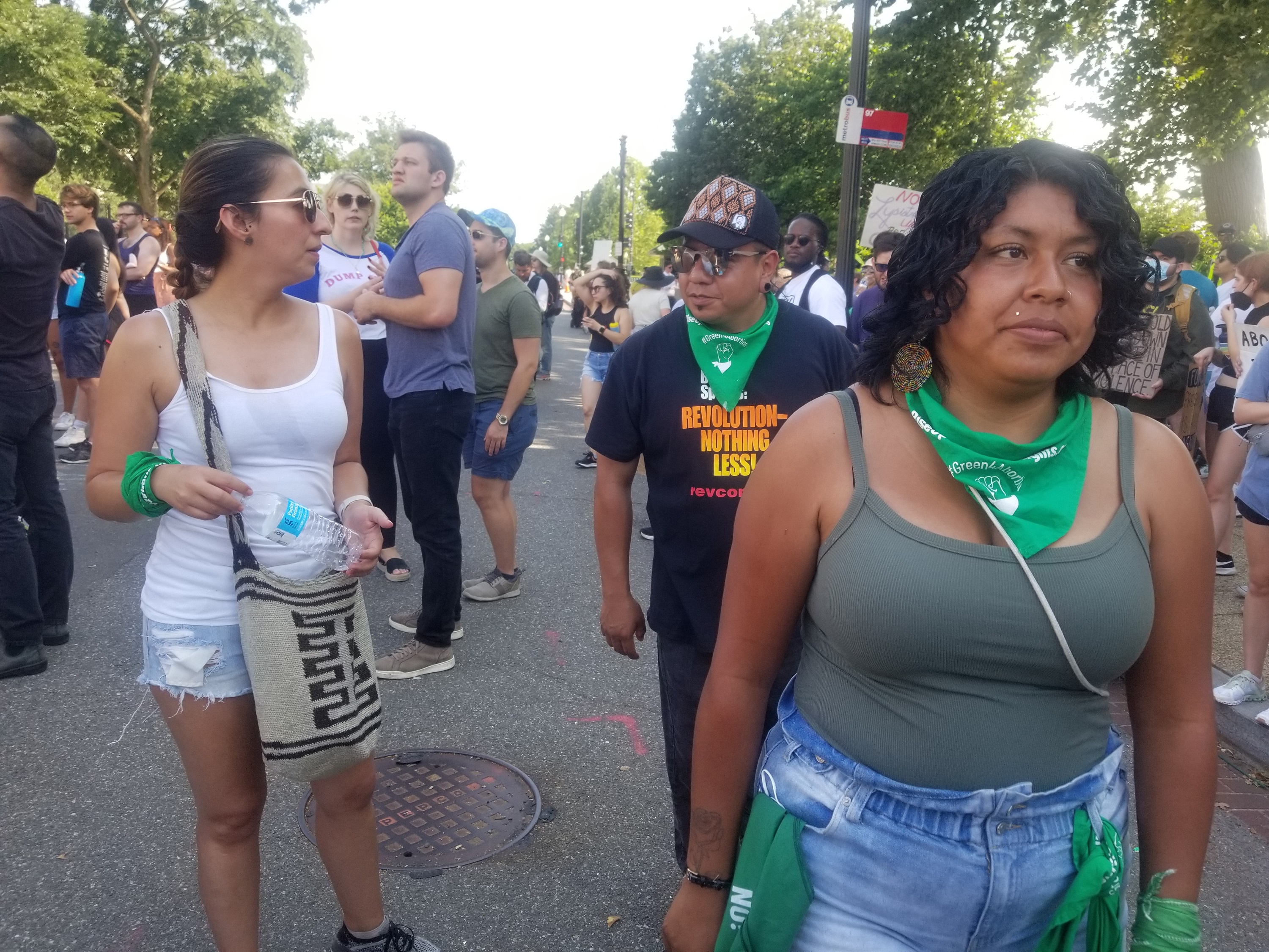 Pro-Abortion Marchers Continue to Protest Outside Supreme Court Justices Residences - Vimarsana News