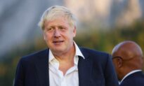 West Must Break Russian Blockade to Get Grain out of Ukraine, Boris Johnson Tells G-7