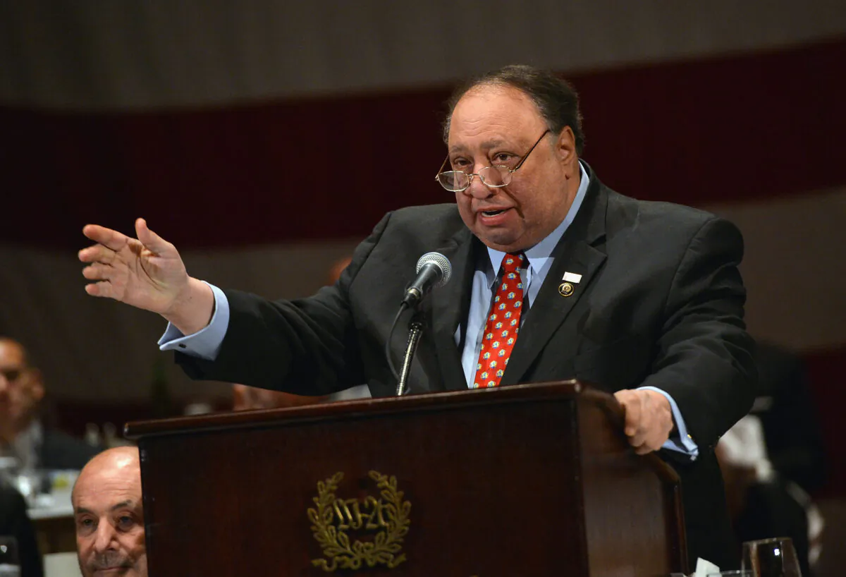 Billionaire and CEO John Catsimatidis speaking at an event in New York City, on Nov. 14, 2014. (Slaven Vlasic/Getty Images)