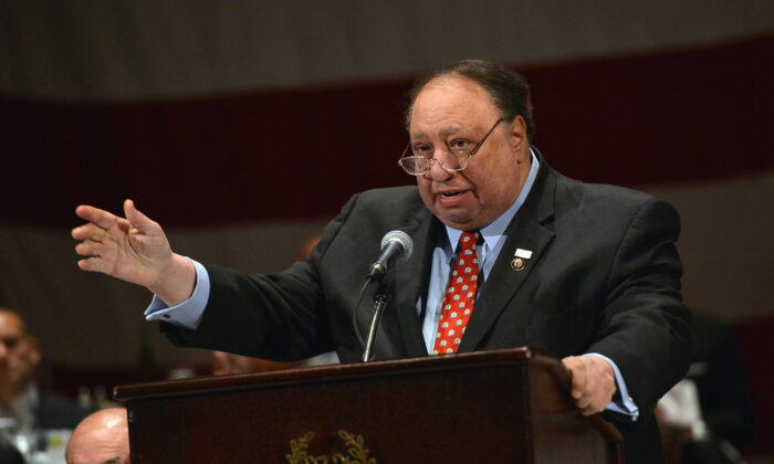 Billionaire and CEO John Catsimatidis speaking at an event in New York City, on Nov. 14, 2014. (Slaven Vlasic/Getty Images)