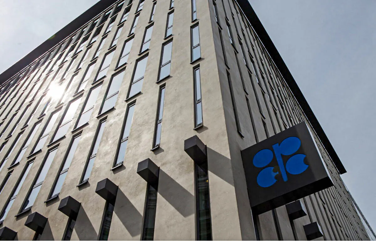 The logo of the Organization of the Petroleum Exporting Countries (OPEC) is pictured at its headquarters in Vienna, Austria, on Aug. 21, 2015. (Heinz-Peter Bader/Reuters)