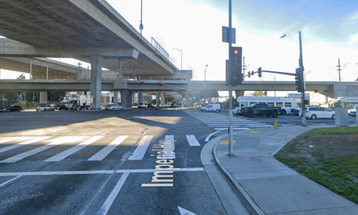 The Imperial Highway near the Los Angeles International Airport in El Segundo, Calif., in February 2022. (Google Maps/Screenshot via The Epoch Times)