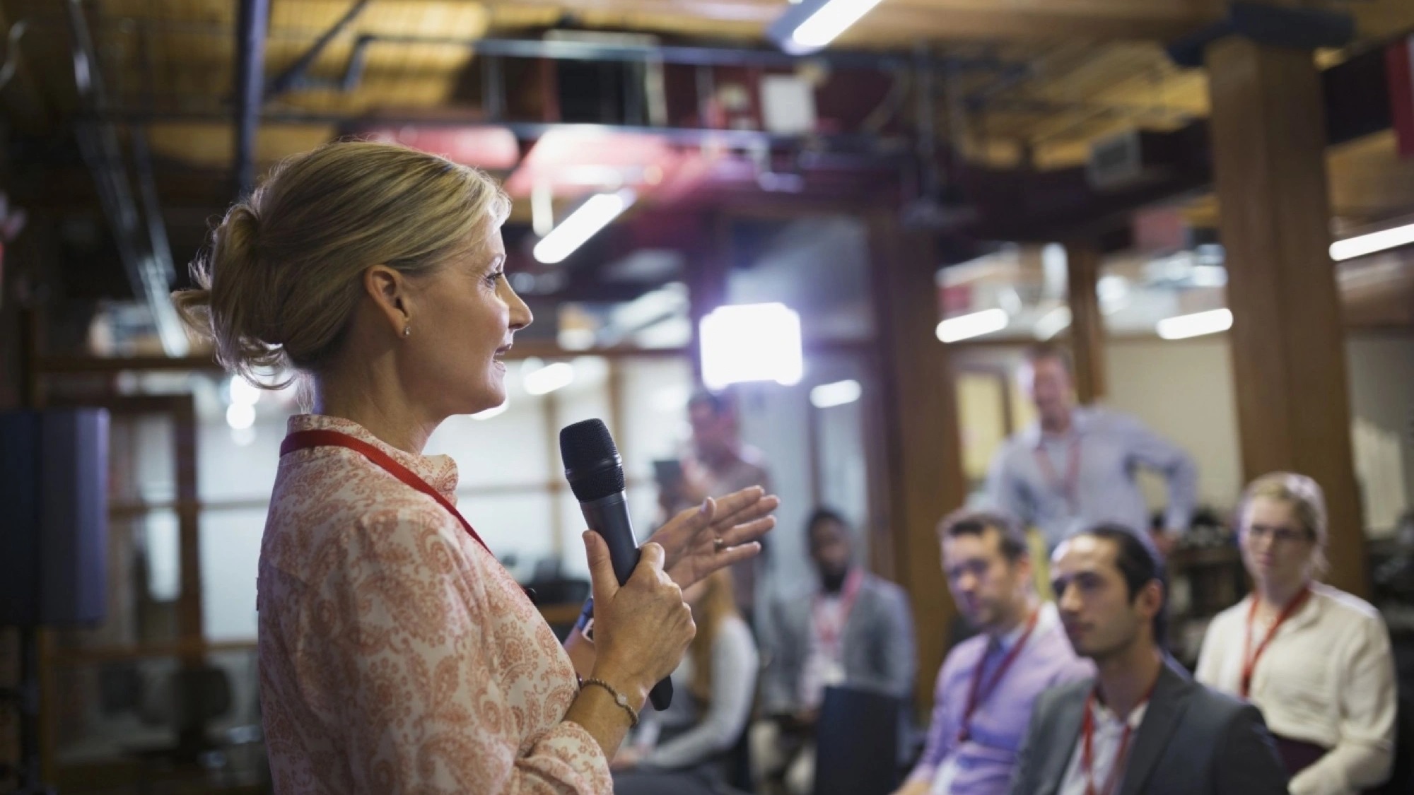 8 Master Tips on How to Get Paid for Public Speaking - Vimarsana News
