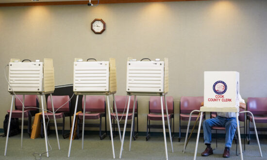 Report Critical of Group Managing Voter Rolls in 33 States