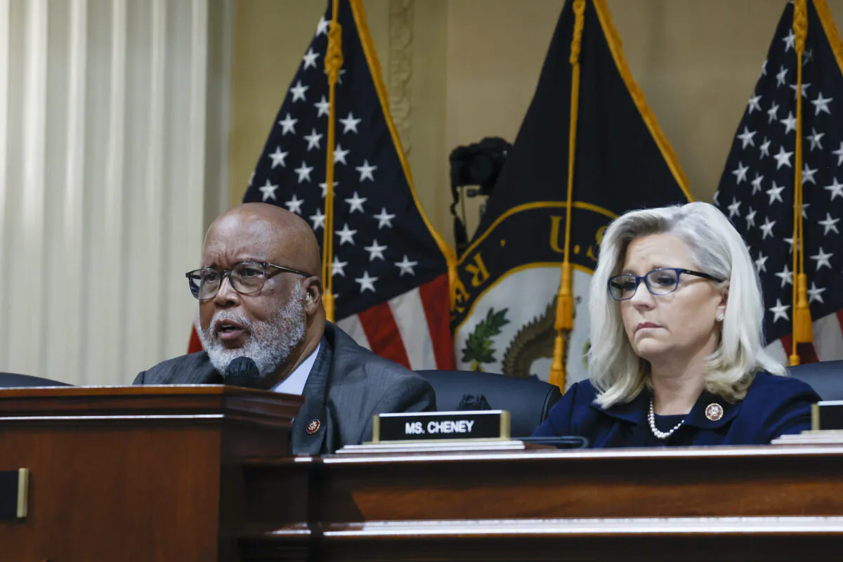 U.S. Rep. Bennie Thompson (D-Miss.), chair of the House Jan. 6 panel, delivers closing remarks alongside Vice Chair Rep. Liz Cheney (R-Wyo.) during the sixth hearing on the Jan. 6 investigation in the Cannon House Office Building in Washington on June 28, 2022. (Anna Moneymaker/Getty Images)