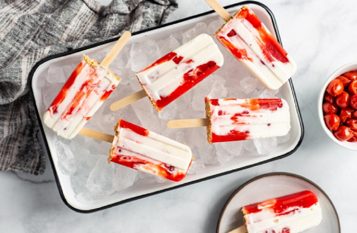 These cherry cheesecake popsicles can be a delicious summertime treat. (Photo courtesy of Choose Cherries)