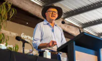 Australians to Vote on Changing Their Constitution on Oct. 14