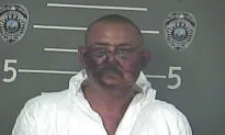 2 Kentucky Officers Killed While Attempting to Serve Warrant; Suspect in Custody