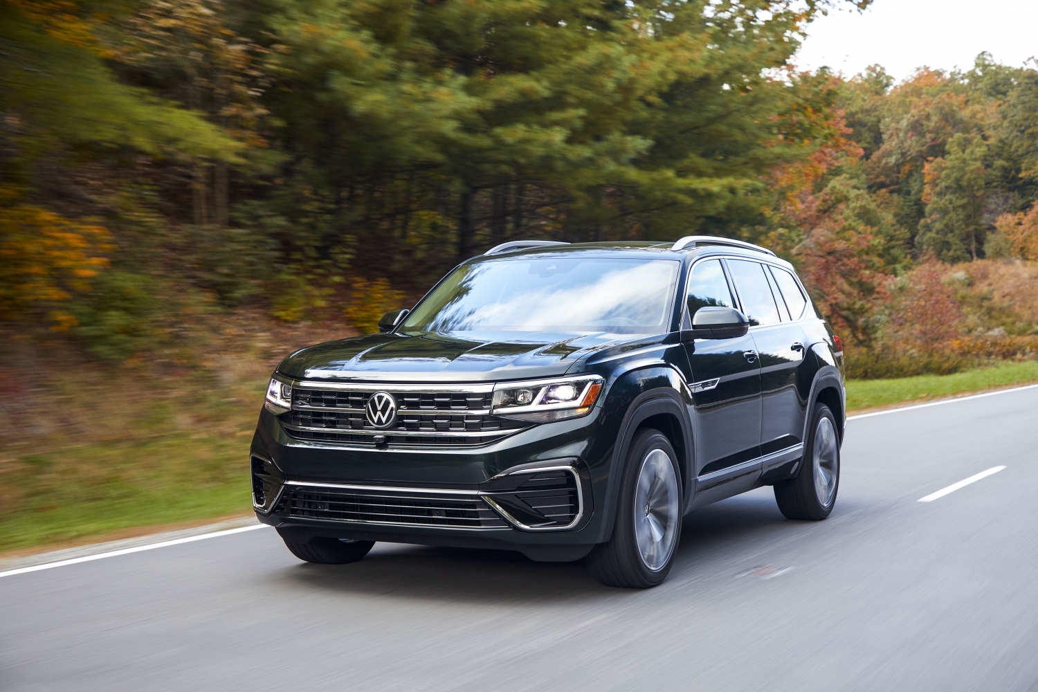 2022 Volkswagen Atlas SEL Premium R-Line - Vimarsana News