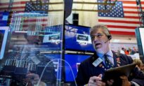 Wall Street Opens Lower in Gloomy Start to Second-Half