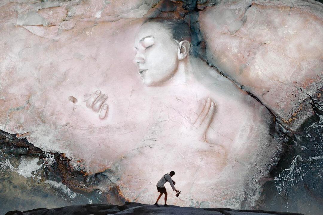 Land Artist Paints Giant Murals With Earth Pigments That Wash Away in ...