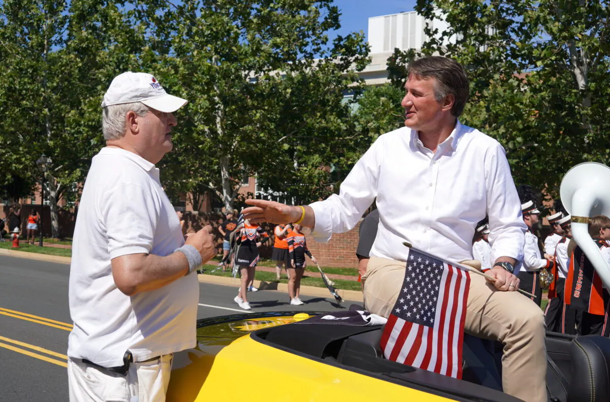 Gov. Glenn Youngkin of Virginia (R) in the Independence Day parade in downtown Fairfax, Va., on July 4, 2022. (Terri Wu/The Epoch Times)
