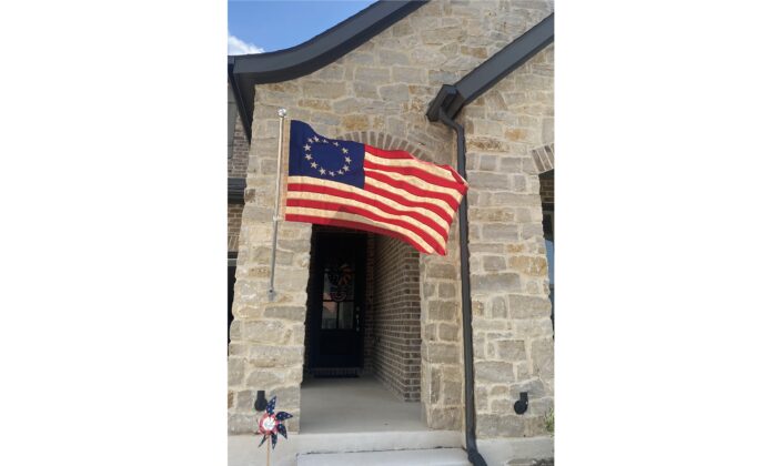 A Betsy Ross flag on July 3, 2022. (Photo by Rich Cibotti)