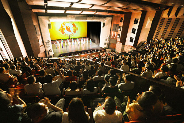 Shen Yun is 'pure happiness' Says Chair of Trading Company - Vimarsana News