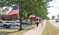 Ohio Community’s Avenue of Flags Program Inspires American Spirit