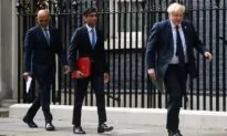 UK Cabinet Ministers Quit as Boris Johnson Apologises Over Chris Pincher Appointment