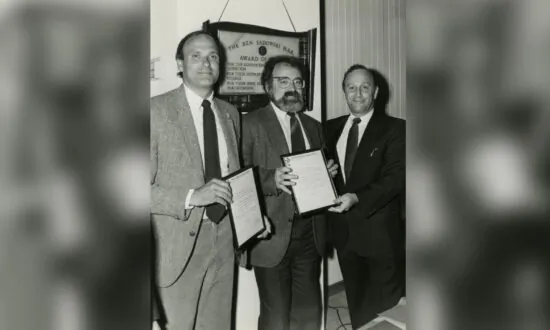 Irving Abella, Historian Who Wrote on Canada’s Refusal of Jewish Refugees, Dead at 82