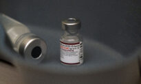Possible Safety Concern With New Pfizer COVID-19 Vaccine Identified: CDC