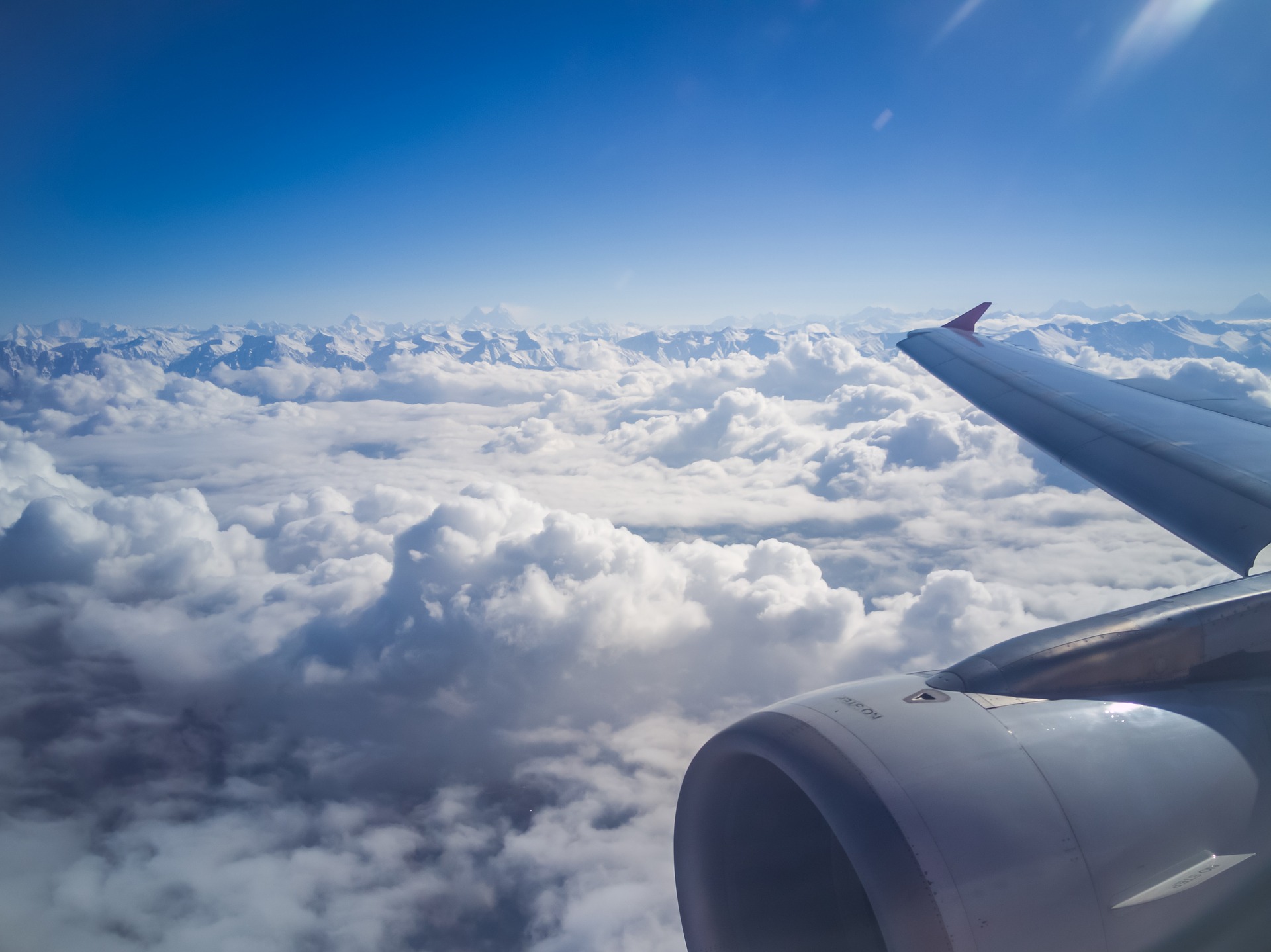 With Passenger Mask Mandate Gone, Flight Turbulence Stats Improve Markedly - Vimarsana News