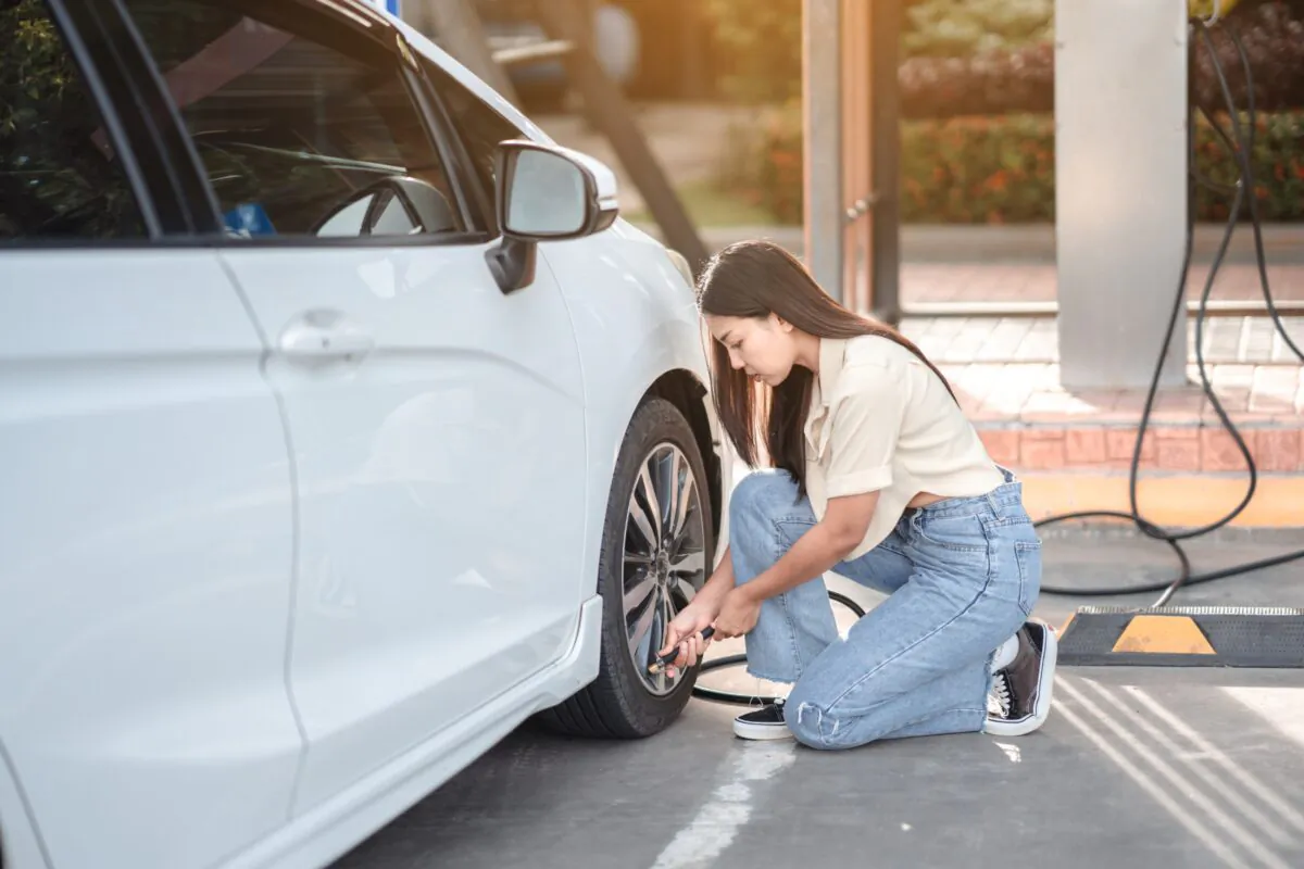 To get better mileage, you can make sure your car's tires are always properly inflated. (KBL Studio/Shutterstock)