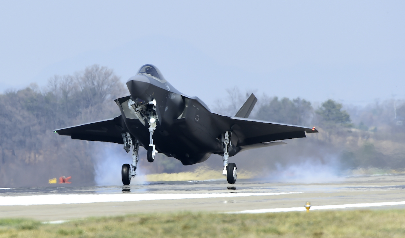 REPLAY: Poland Receives First F-35 Fighter Jets