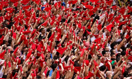 Spain’s Pamplona Bull-Running Fiesta Back With a Bang After COVID Ban