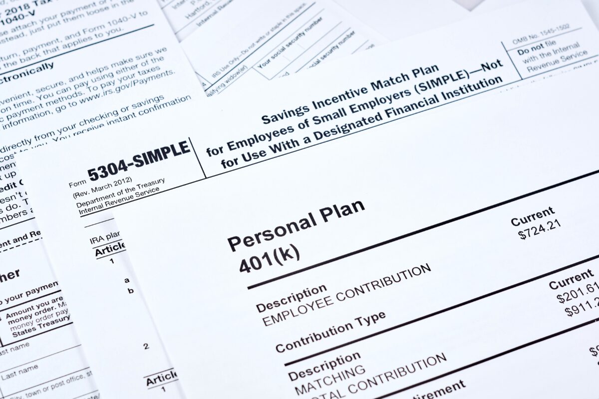 Understanding your 401(k) projections is key to retirement planning. (Maksim Shchur/Shutterstock)
