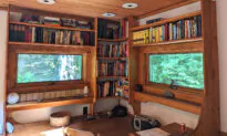 Ask the Builder: The Power of Books and Shelves