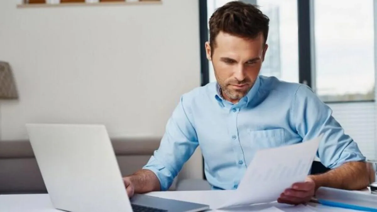 With shrewd moves and self-discipline, you can make $1 million. (Shutterstock)